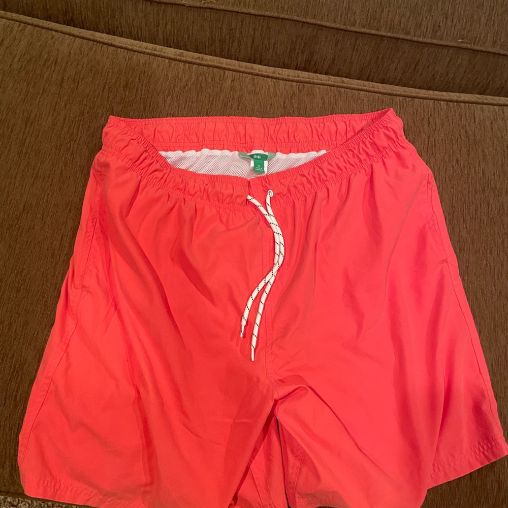 Men’s swim trunks